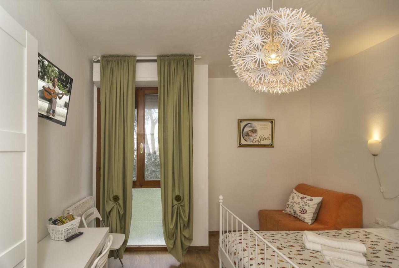 Bb Stefy Bed & Breakfast Pisa Exterior photo