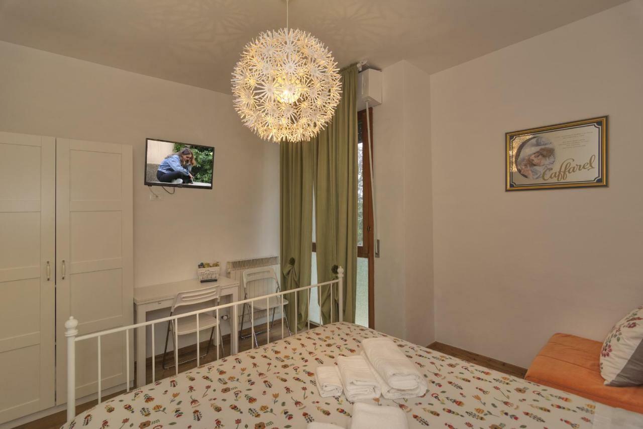 Bb Stefy Bed & Breakfast Pisa Exterior photo